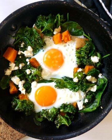 Pumpkin, Kale and Feta Eggs - a simple healthy one pan meal! Recipe via Nourish Everyday