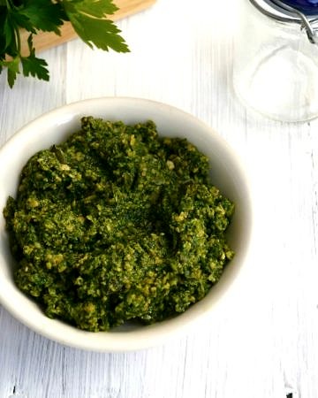 Vegan Roasted Pumpkin Seed Pesto - recipe by Nourish Everyday