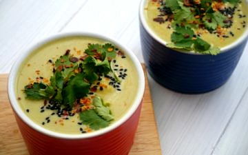 Green Bean, Cashew and Coconut Soup - warming, nourishing and purely delicious. This soup recipe is gluten free, vegan and paleo friendly! Recipe by Nourish Everyday