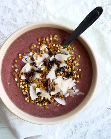 Raspberry Cucumber Smoothie Bowl