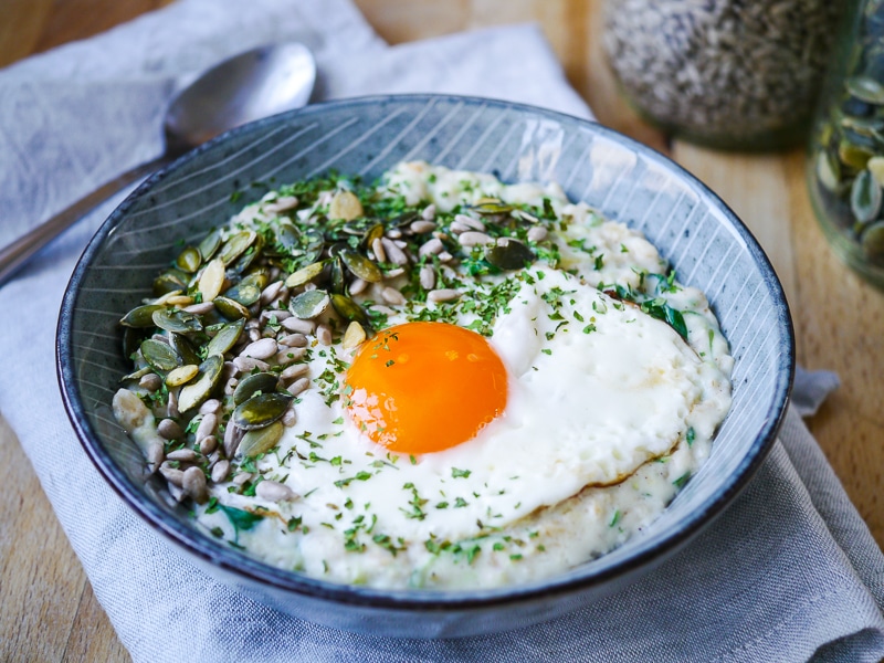Have you tried a savoury oat porridge yet? It's such a delicious AND healthy way to start your day! This recipe is really easy and full of flavour! Have you tried a savoury oat porridge yet? It's such a delicious AND healthy way to start your day! This recipe is really easy and full of flavour!