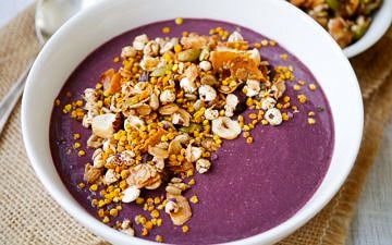 Beetroot Blackberry and Chia Smoothie Bowl by Nourish Everyday - A luscious, sweet and satisfying healthy smoothie made with beetroot, tangy blackberries and protein-rich chia seeds. Gluten free and dairy free!