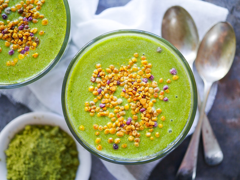 This spinach, banana and matcha smoothie is bursting with goodness and makes a great quick healthy breakfast or snack. A nutritious blend of fruit, veggies, chia, coconut and antioxidant rich matcha green tea!