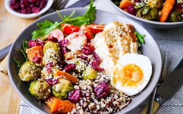 A Maple Tahini Brussels Sprouts Quinoa Bowl packed with healthy vegetable goodness! Dairy free, gluten free & nut free, with a vegan or vegetarian option. Recipe via wordpress-6440-15949-223058.cloudwaysapps.com
