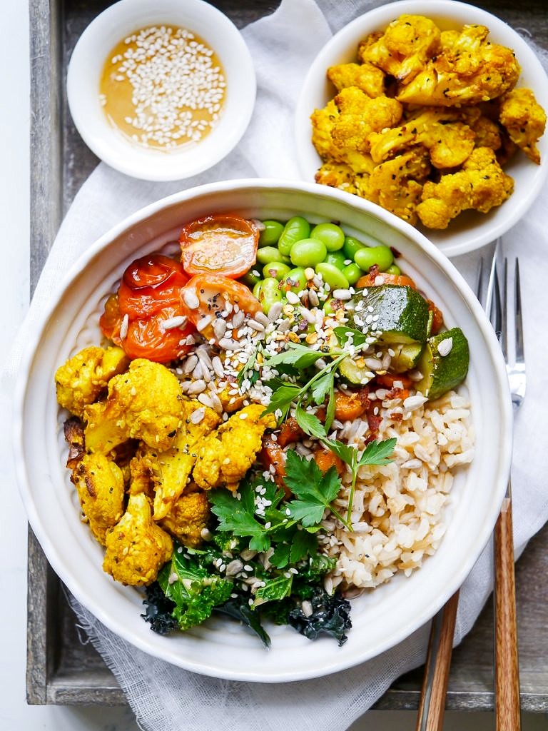 Roasted Turmeric Cauliflower Buddha Bowls (gluten free, dairy free, egg free, vegan friendly) - a healthy recipe by Nourish Everyday