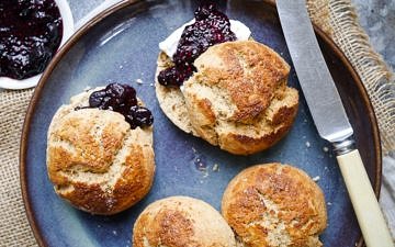 Wholegrain Gluten Free Kefir Scones (gluten free, soy free, egg free) - recipe by Nourish Everyday