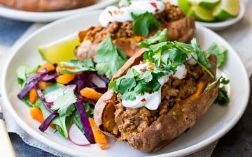 Thai Red Curry Stuffed Sweet Potatoes {gluten free, grain free, dairy free, paleo, nut free} - recipe by Nourish Everyday
