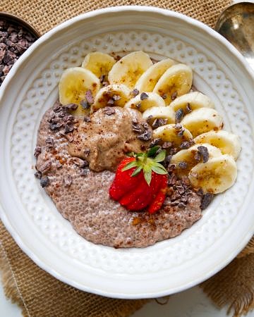 Chunky Monkey Chia Pudding (dairy free, gluten free, grain free) recipe by Nourish Every Day