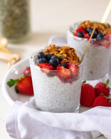 Creamy Greek Yoghurt Chia Pudding
